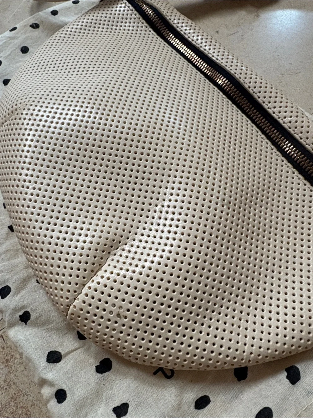 Clare V Grande Fanny pack crossbody in white perforated leather - Picture 6 of 8
